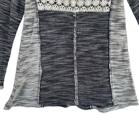 Maurices Cowl Neck Knit Pullover Sweater Women M Gray Crochet Pleated Patchwork - Picture 7 of 13